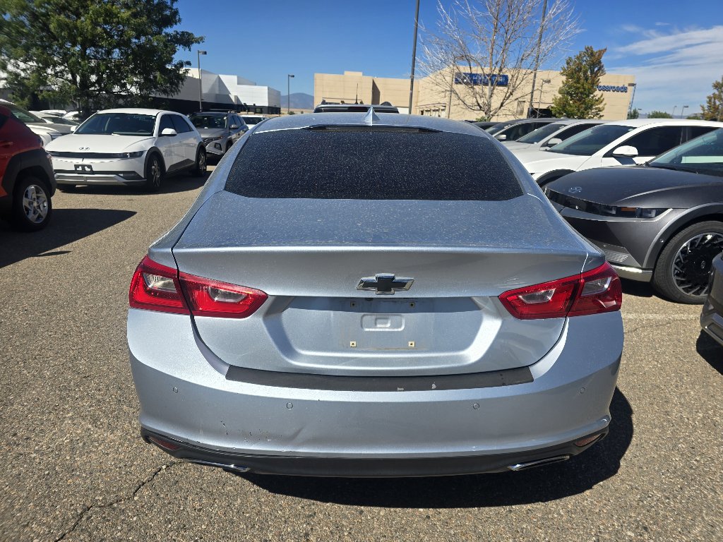 Used 2017 Chevrolet Malibu Premier w/ Driver Confidence Package FWD image 15