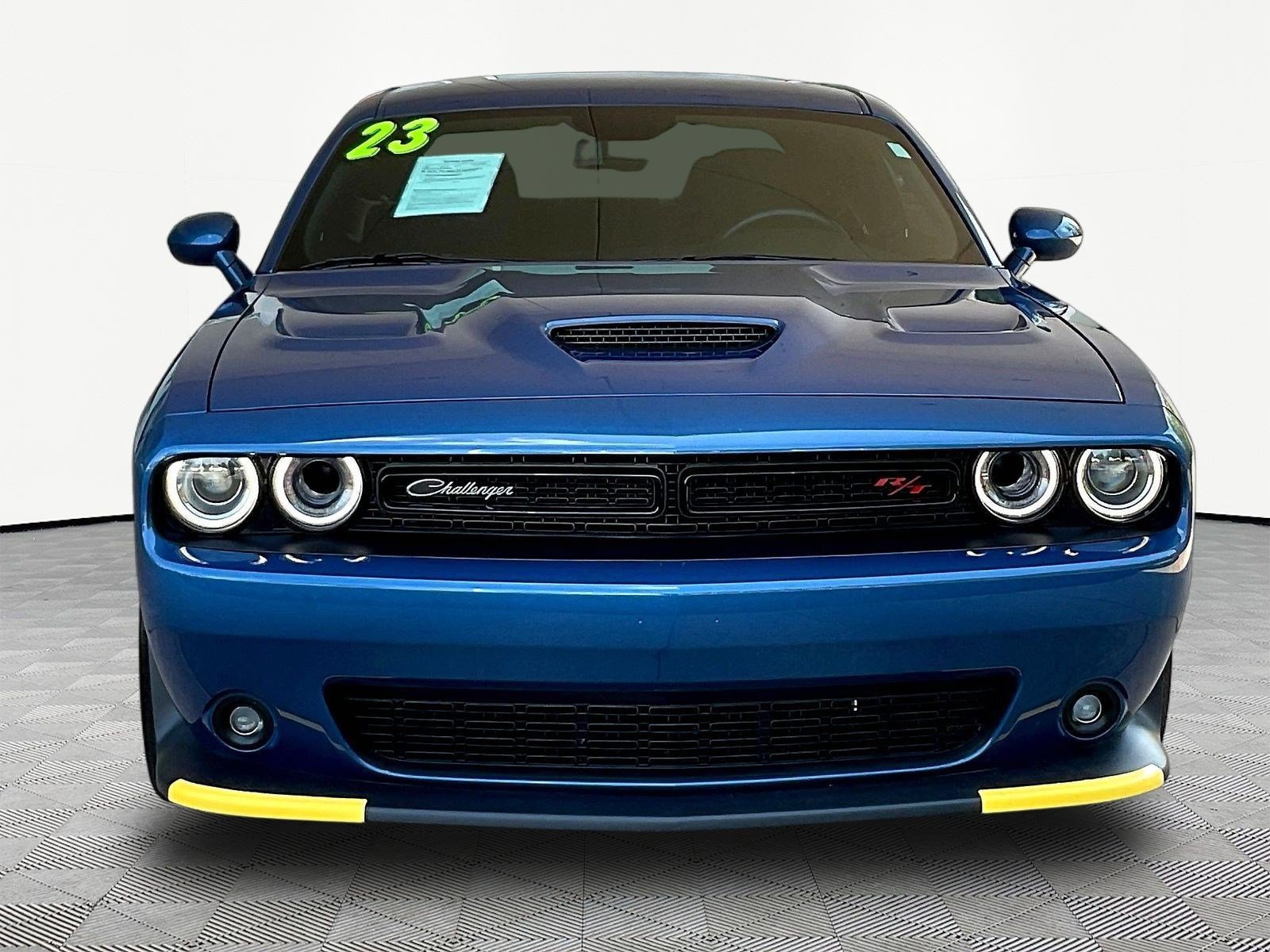 Used 2023 Dodge Challenger R/T Scat Pack RWD image 2