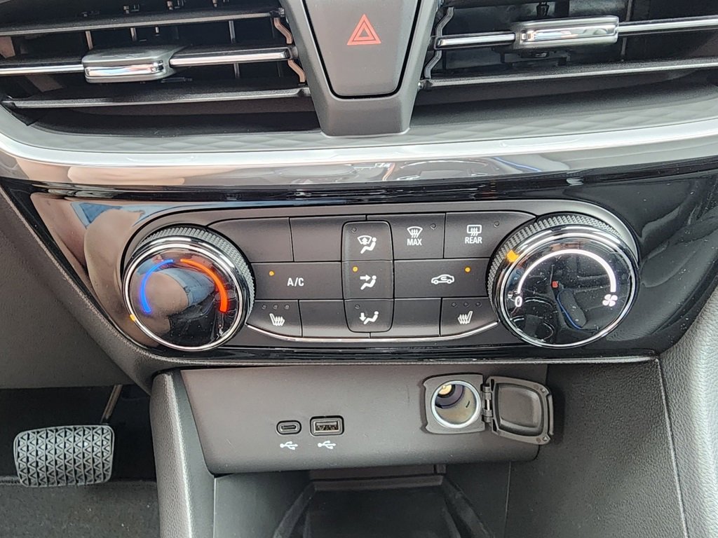 New 2026 Buick Encore GX Sport Touring w/ Advanced Technology Package image 27