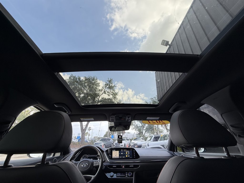 Used 2021 Hyundai Sonata SEL Plus w/ Tech Package FWD image 19