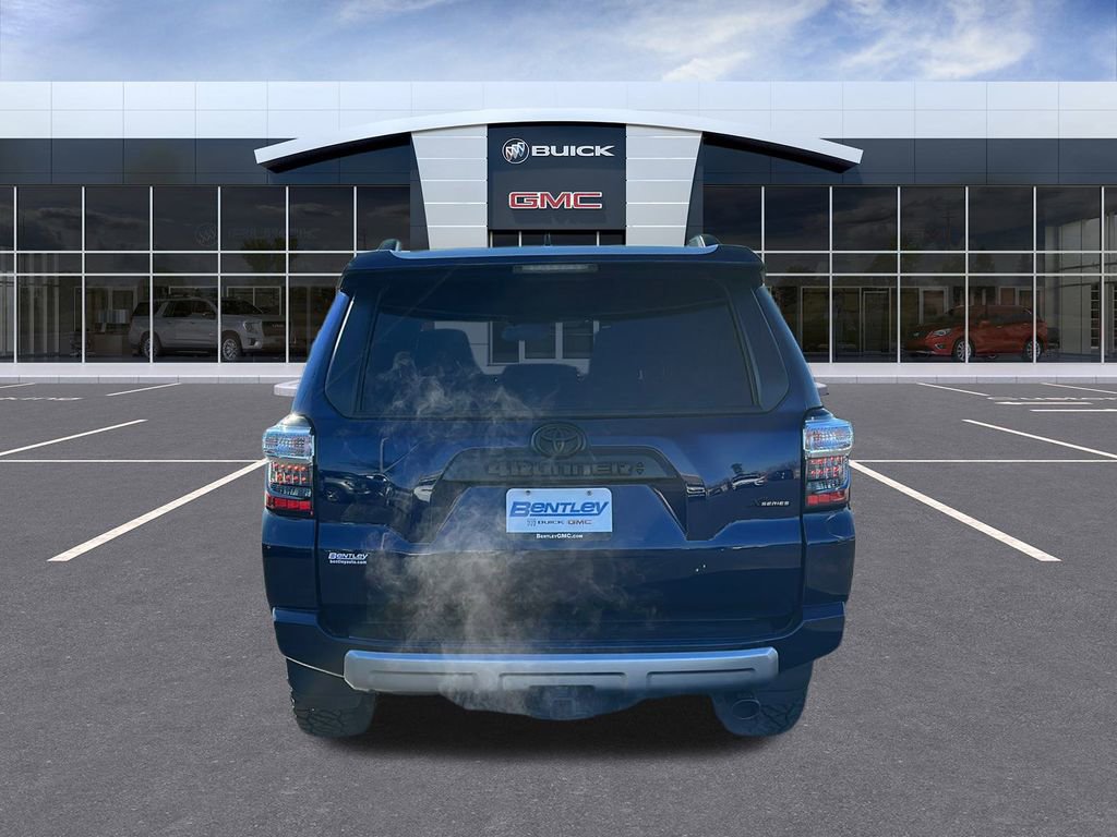 Used 2023 Toyota 4Runner TRD Off-Road Premium w/ Moonroof Package image 4