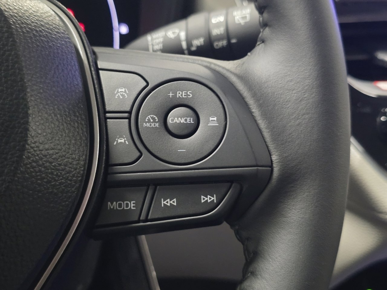 New 2026 Toyota Corolla Cross LE image 29