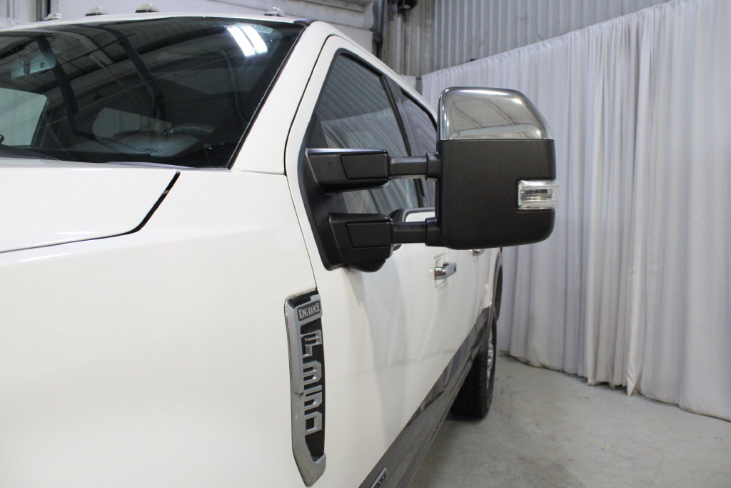 Used 2022 Ford F350 King Ranch w/ King Ranch Ultimate Package AWD/4WD image 36
