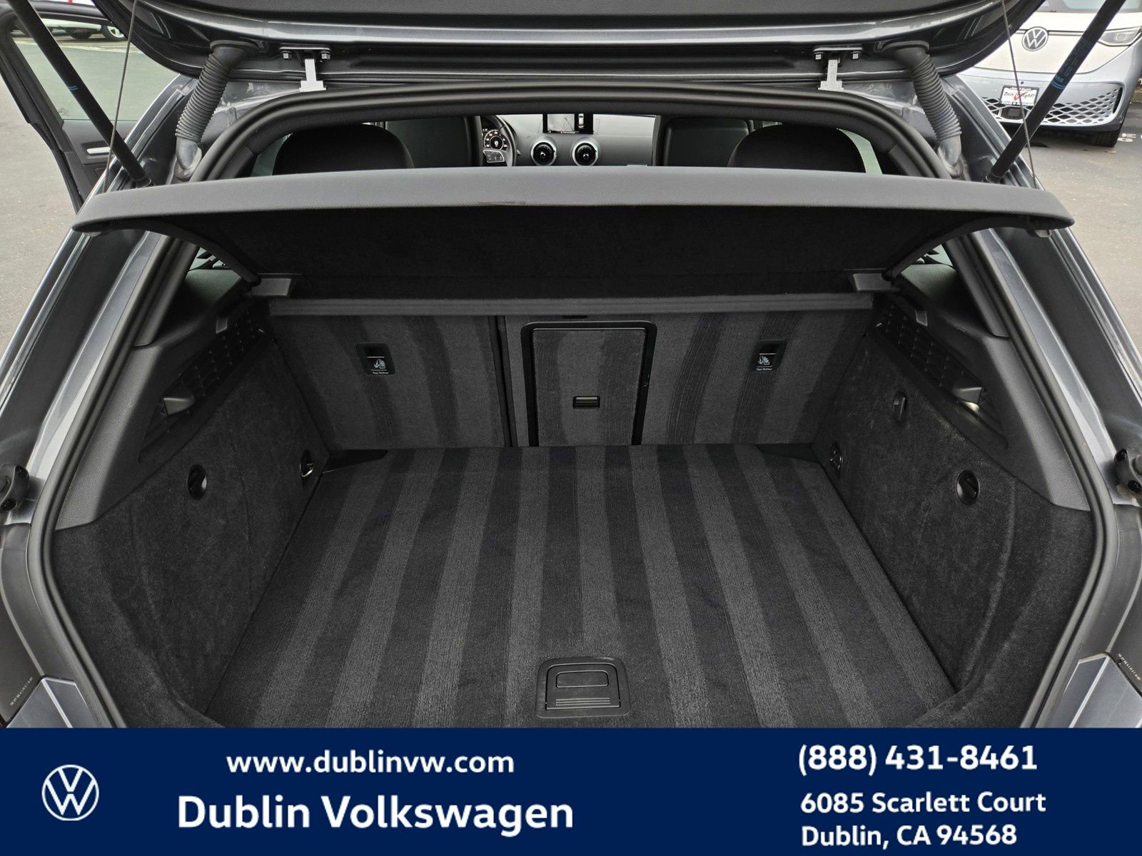 Used 2018 Audi A3 e-tron Premium Plus w/ Technology Package image 27