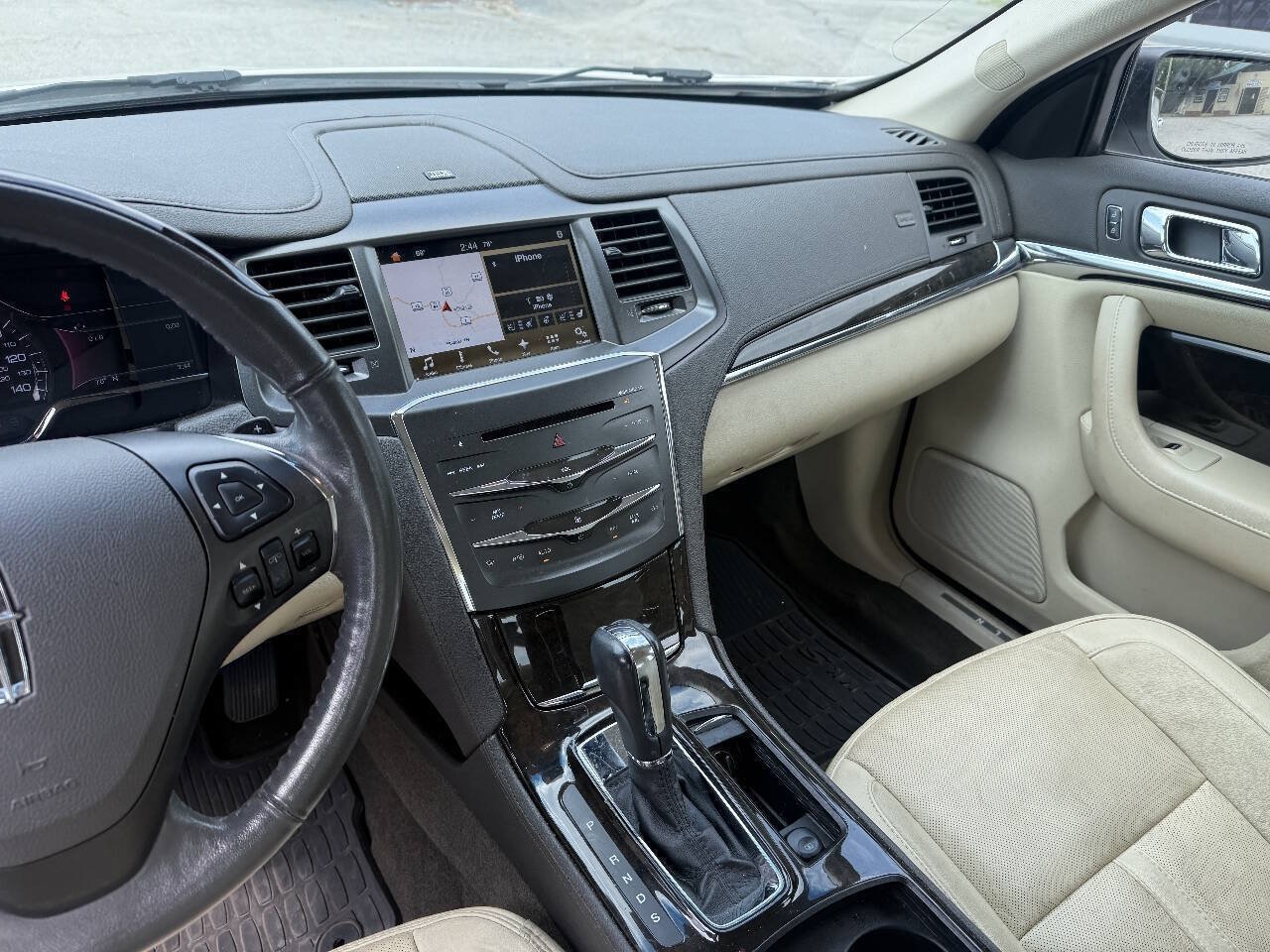 Used 2016 Lincoln MKS AWD w/ Equipment Group 101A image 15