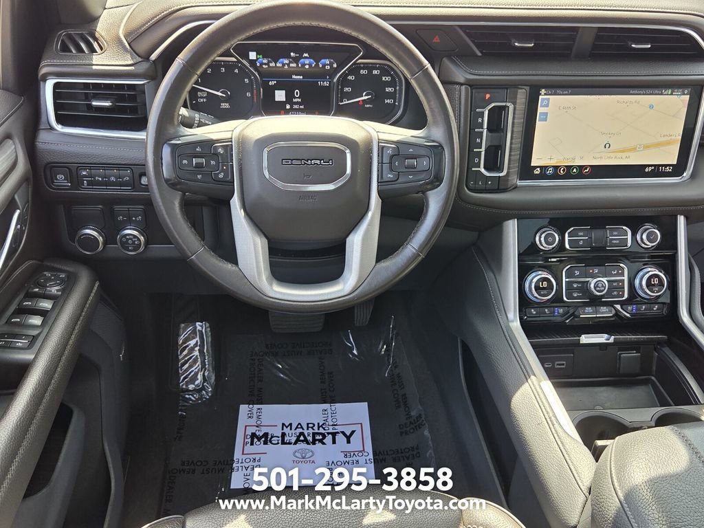 Used 2021 GMC Yukon XL Denali w/ Denali Premium Package RWD image 11