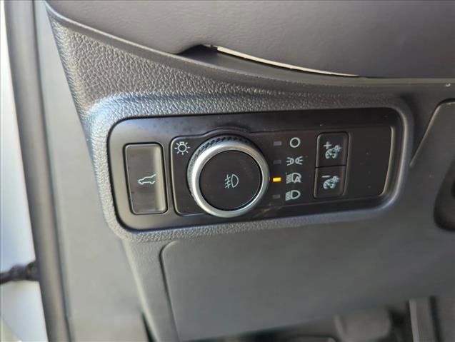 Used 2025 Ford Explorer ST-Line w/ Premium Package image 23