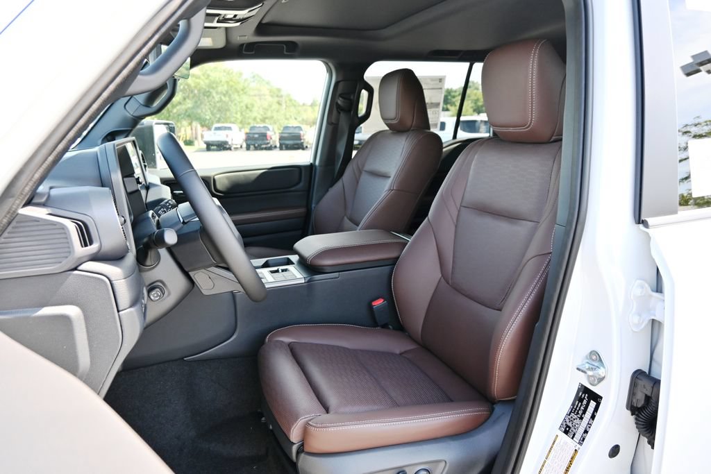New 2027 Toyota Land Cruiser w/ Premium Package AWD/4WD image 12