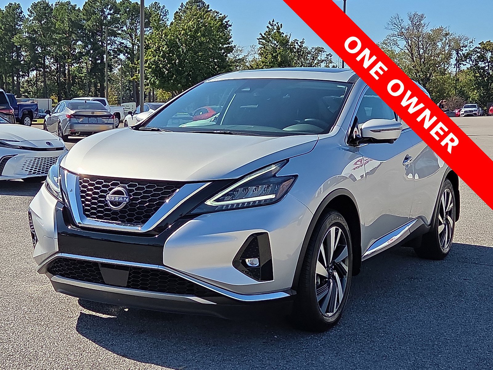 Used 2024 Nissan Murano SL image 2