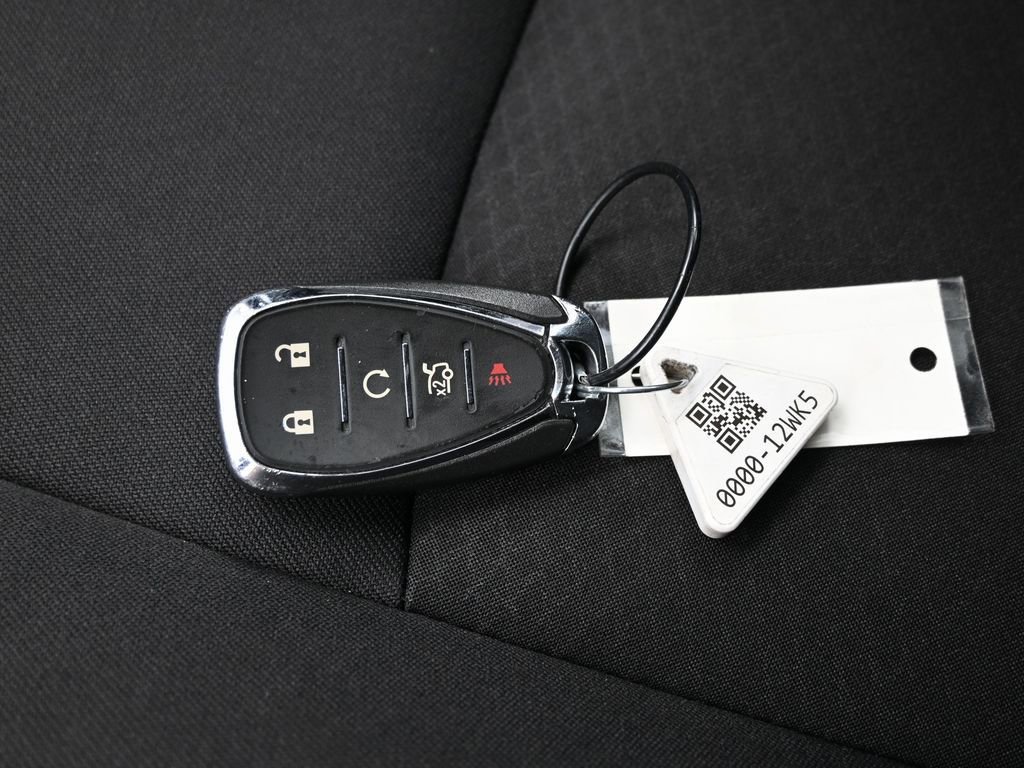 Used 2023 Chevrolet Malibu LT image 29