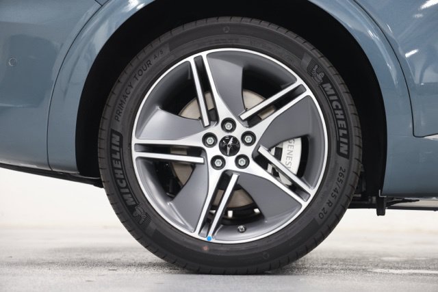 New 2027 Genesis Electrified GV70 Advance AWD/4WD image 17