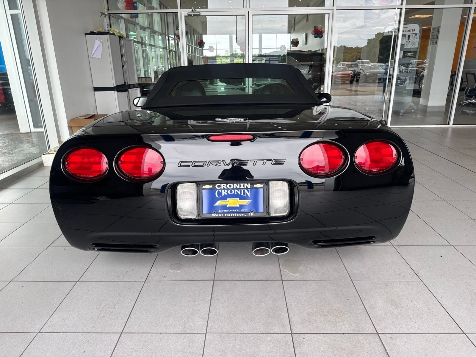 Used 2003 Chevrolet Corvette Convertible w/ Preferred Equipment Group1 RWD image 6