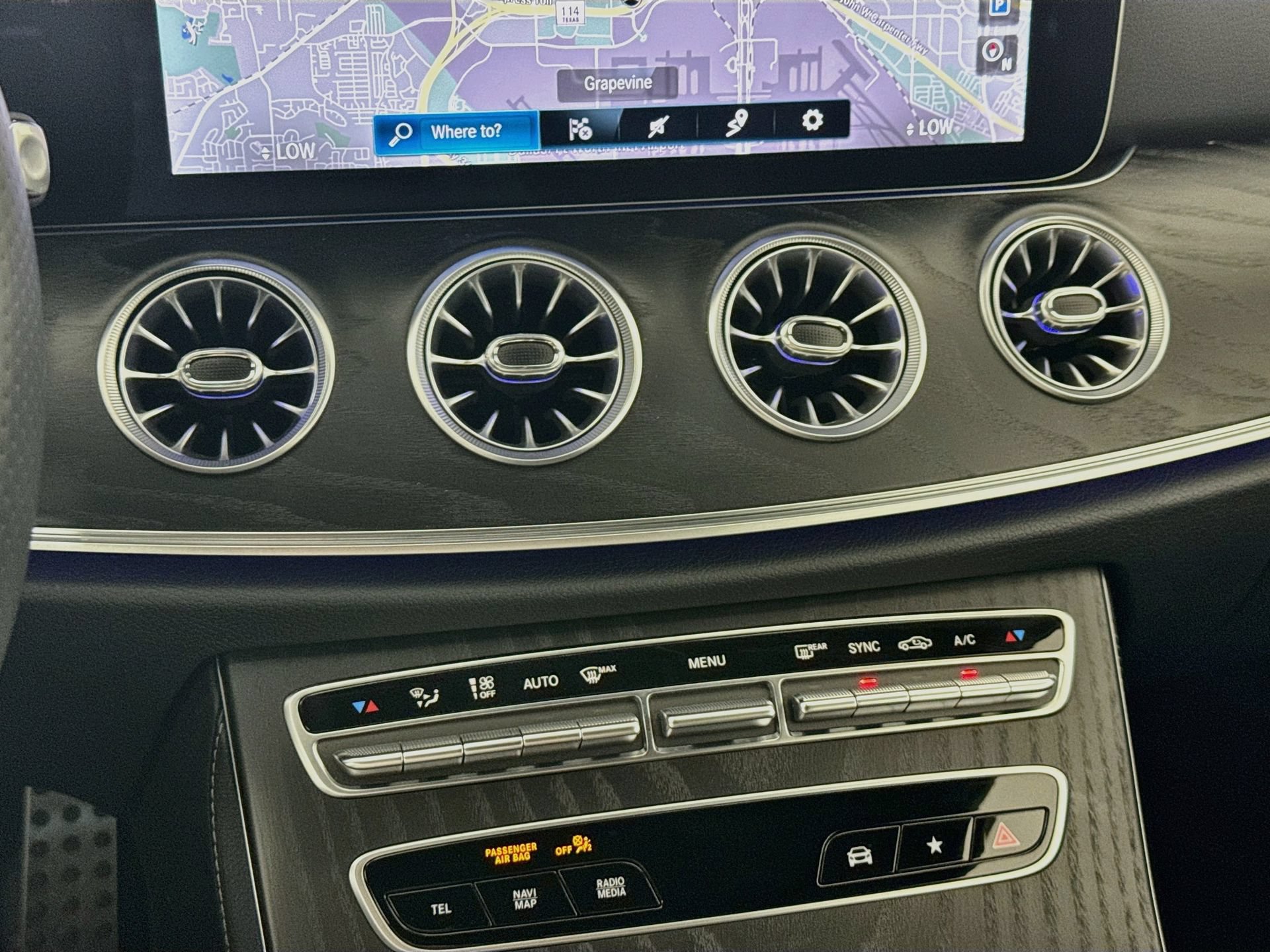 Used 2023 Mercedes-Benz E 450 Cabriolet image 17