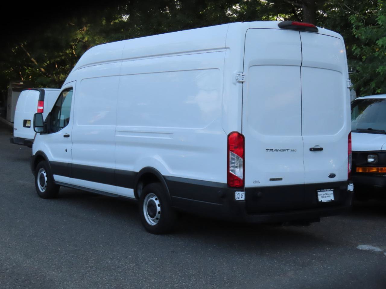 Used 2018 Ford Transit 350 148 High Roof Extended RWD image 4