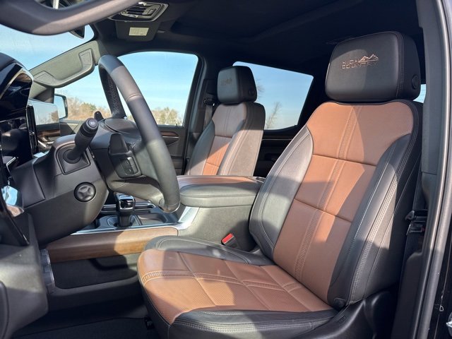 Used 2024 Chevrolet Silverado 1500 High Country w/ Z71 Off-Road Package image 10