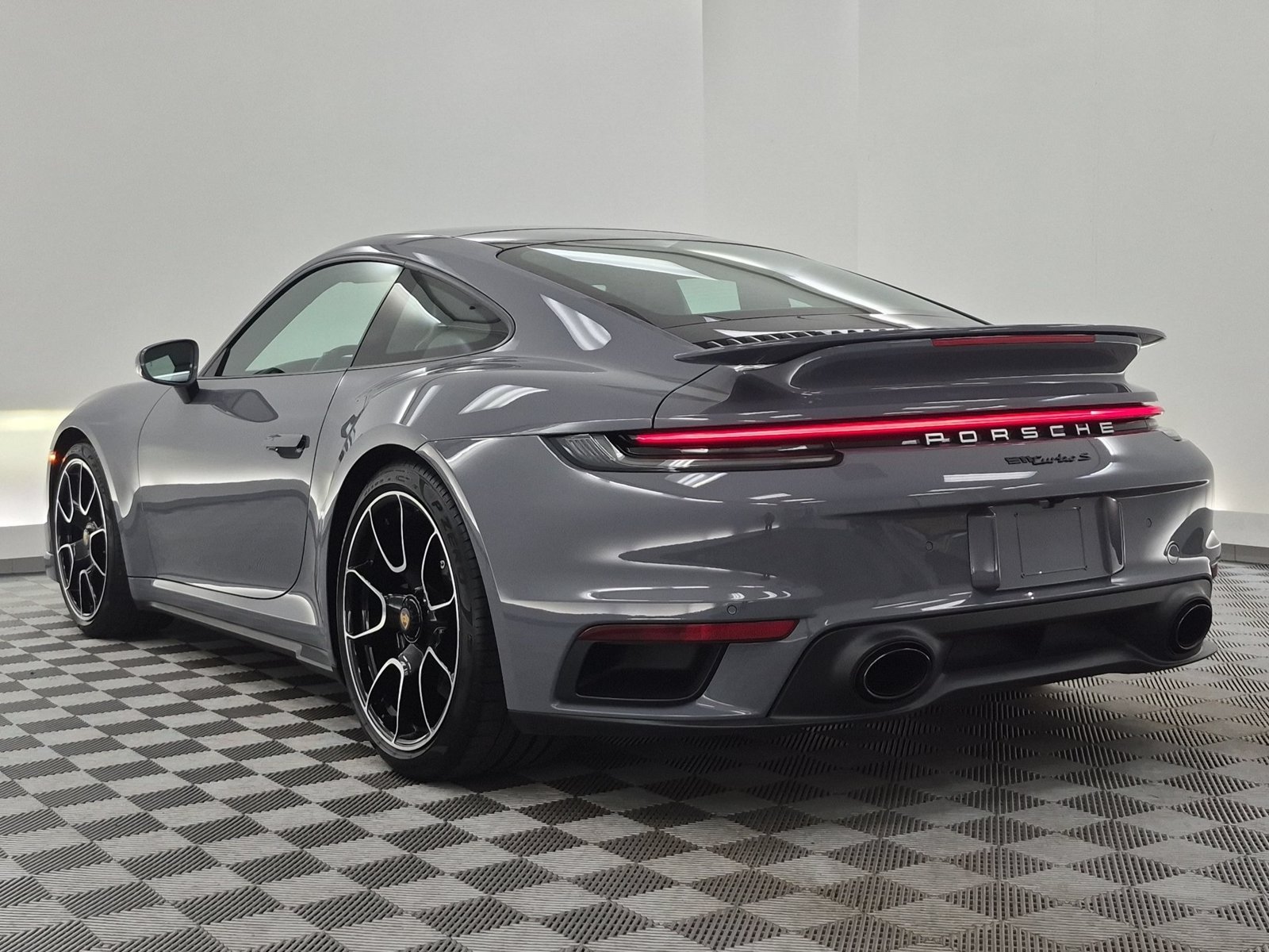 Used 2021 Porsche 911 Turbo S AWD/4WD image 3