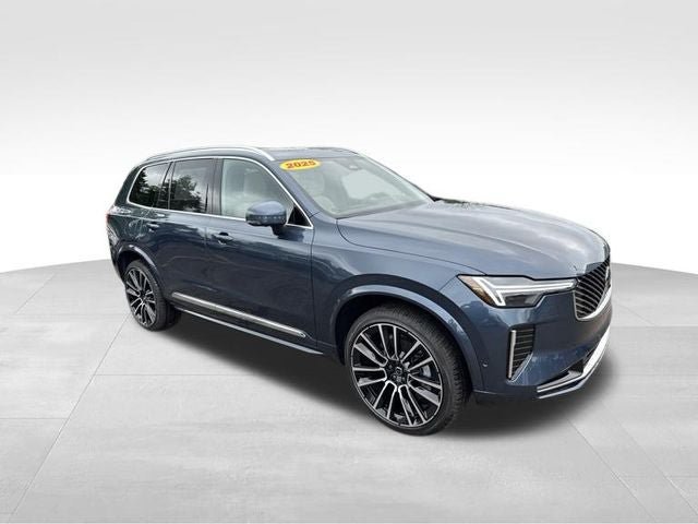 Used 2025 Volvo XC90 B6 Ultra w/ Protection Package Premier AWD/4WD image 3