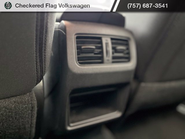Used 2024 Nissan Rogue S AWD/4WD image 28