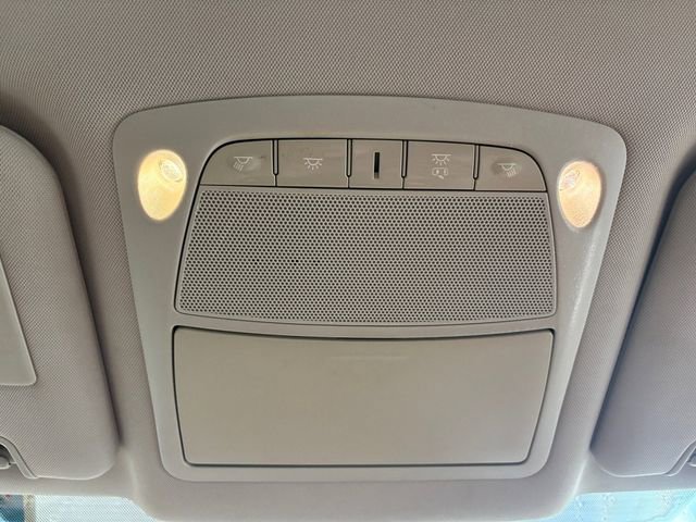 Used 2015 Nissan Rogue S image 19