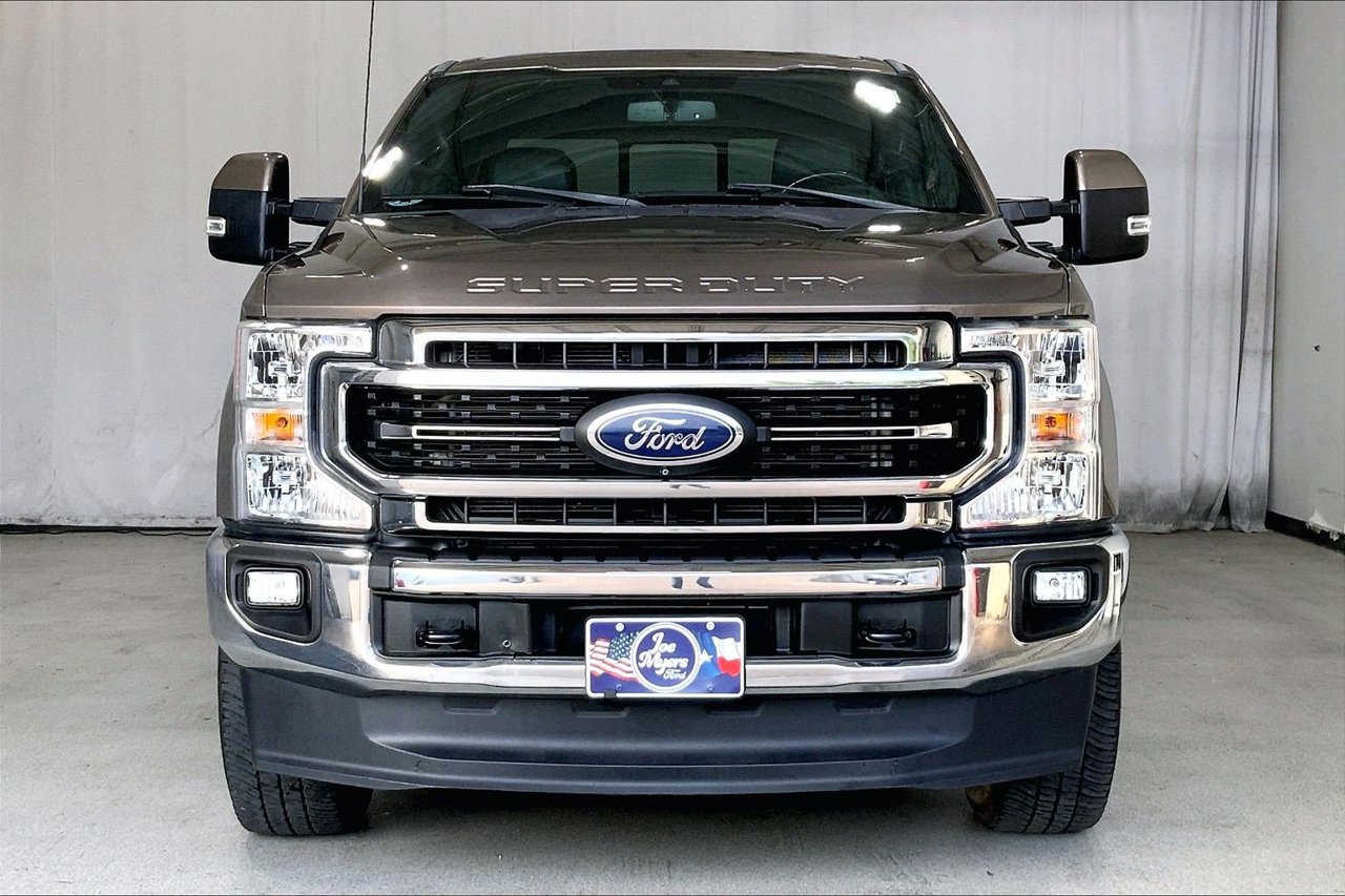 Used 2022 Ford F350 Lariat w/ Lariat Ultimate Package AWD/4WD image 2
