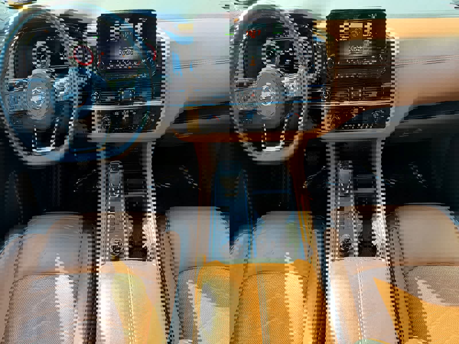 Used 2023 Nissan Pathfinder Platinum image 19