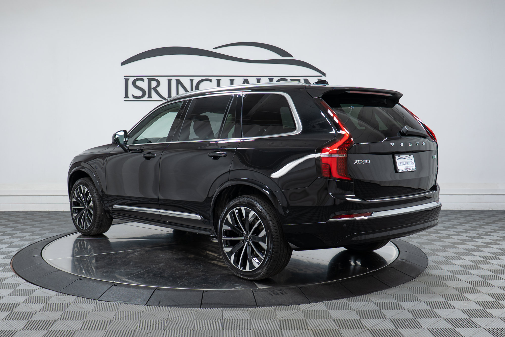 New 2026 Volvo XC90 T8 Plus w/ Protection Package Premier AWD/4WD image 7