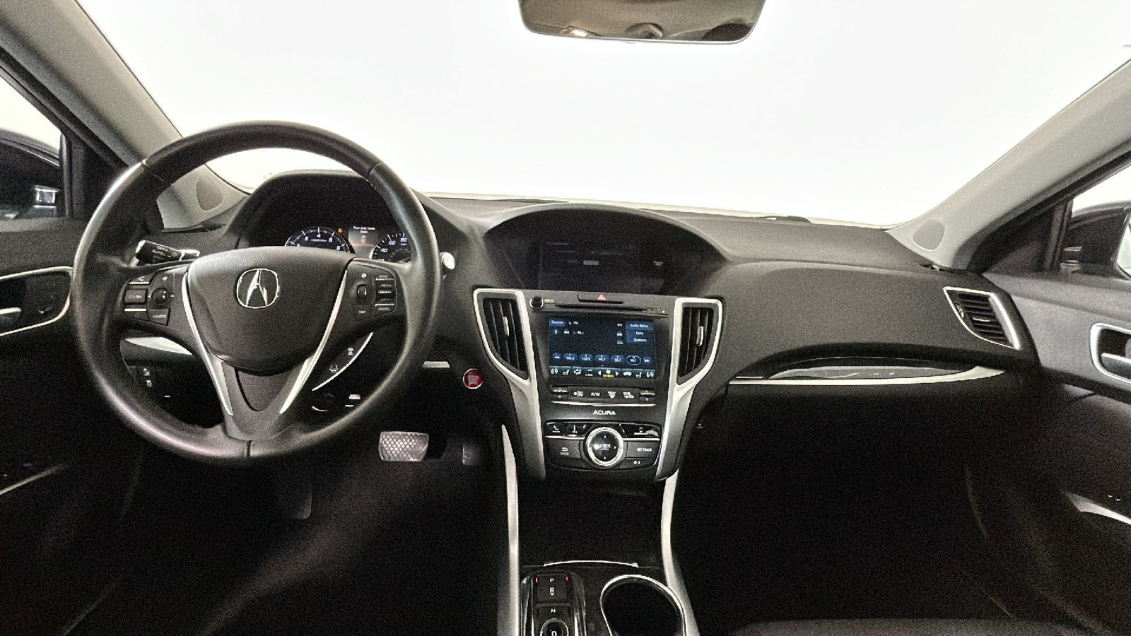 Used 2018 Acura TLX V6 SH-AWD image 29