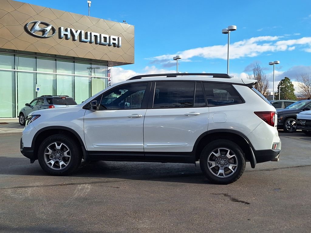 Used 2023 Honda Passport TrailSport image 6