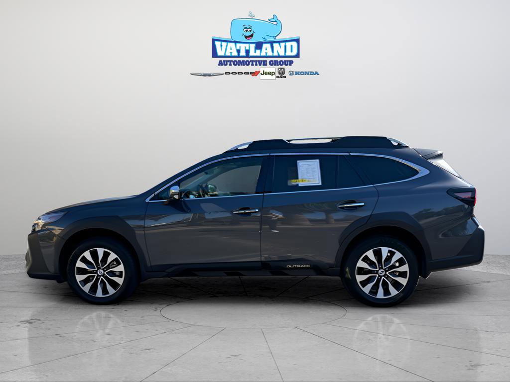 Used 2024 Subaru Outback Touring XT image 2