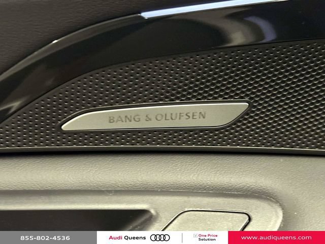 Used 2025 Audi Q5 Premium Plus w/ Premium Plus AWD/4WD image 18