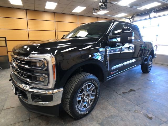 Certified 2023 Ford F350 Lariat w/ Lariat Ultimate Package image 3