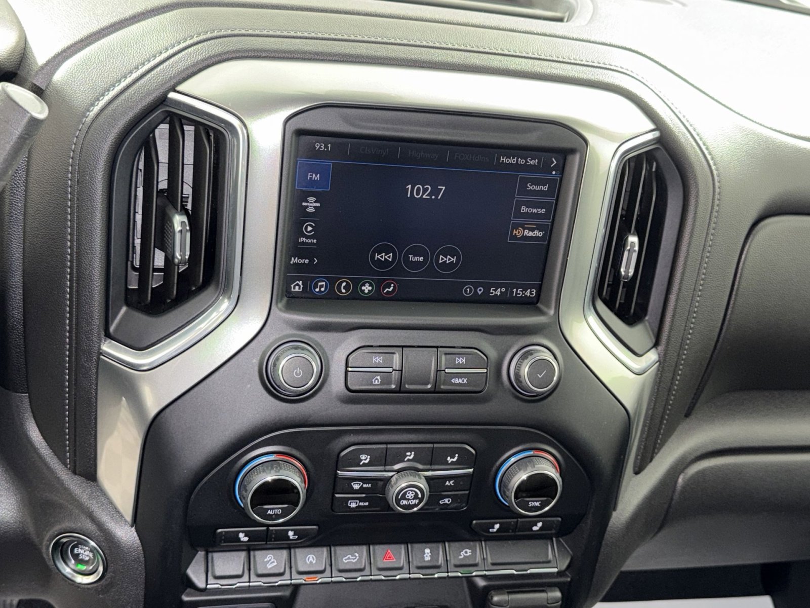 Used 2021 Chevrolet Silverado 1500 LT w/ All Star Edition Plus image 18