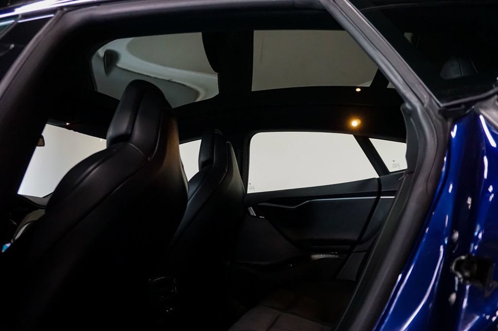 Used 2018 Tesla Model S AWD image 55