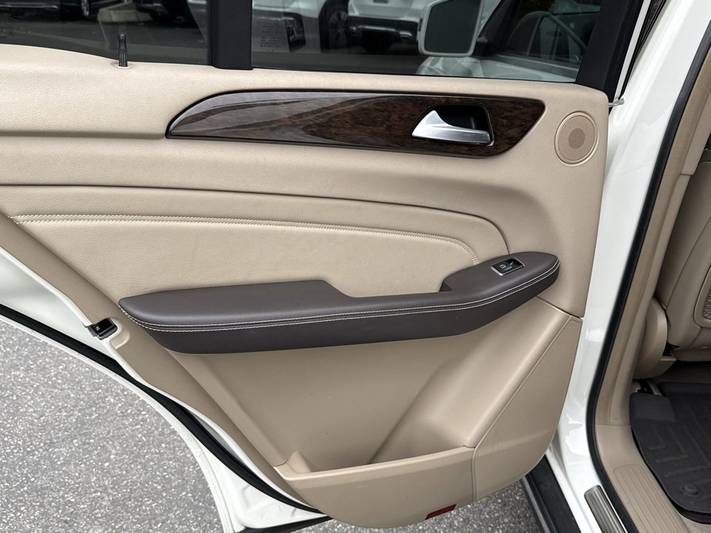 Used 2013 Mercedes-Benz ML 350 2WD image 23