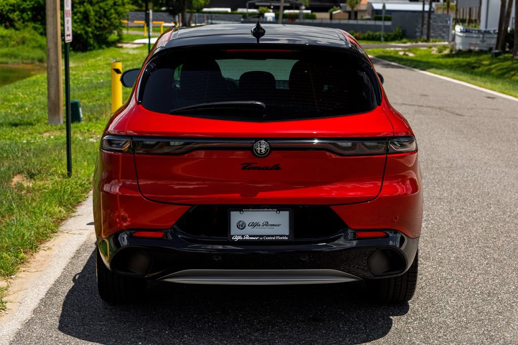 New 2026 Alfa Romeo Tonale w/ Active Assist Package AWD/4WD image 4