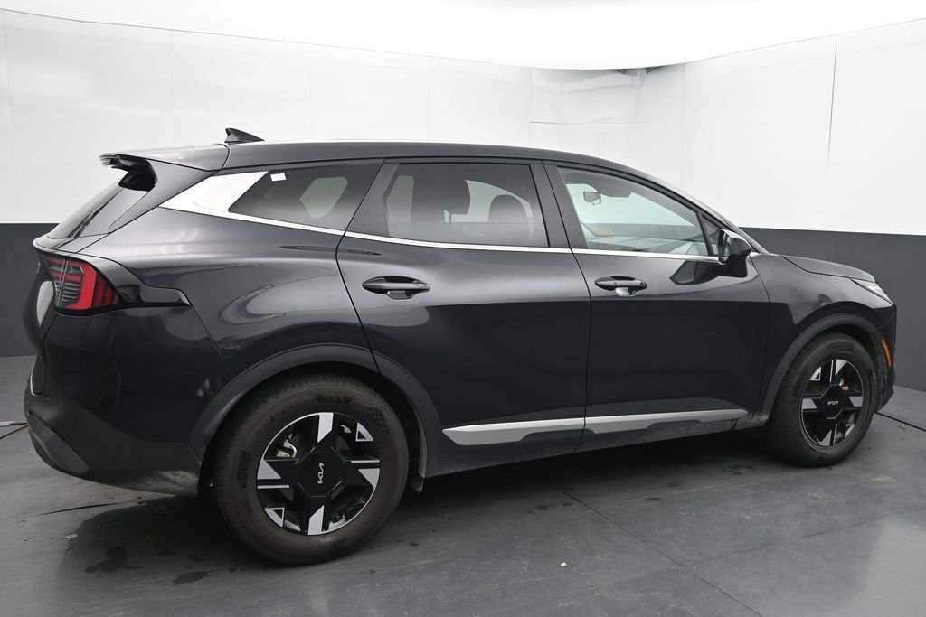 Used 2026 Kia Sportage LX FWD image 12