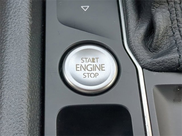 Used 2019 Volkswagen Atlas SE w/ Towing Package image 29