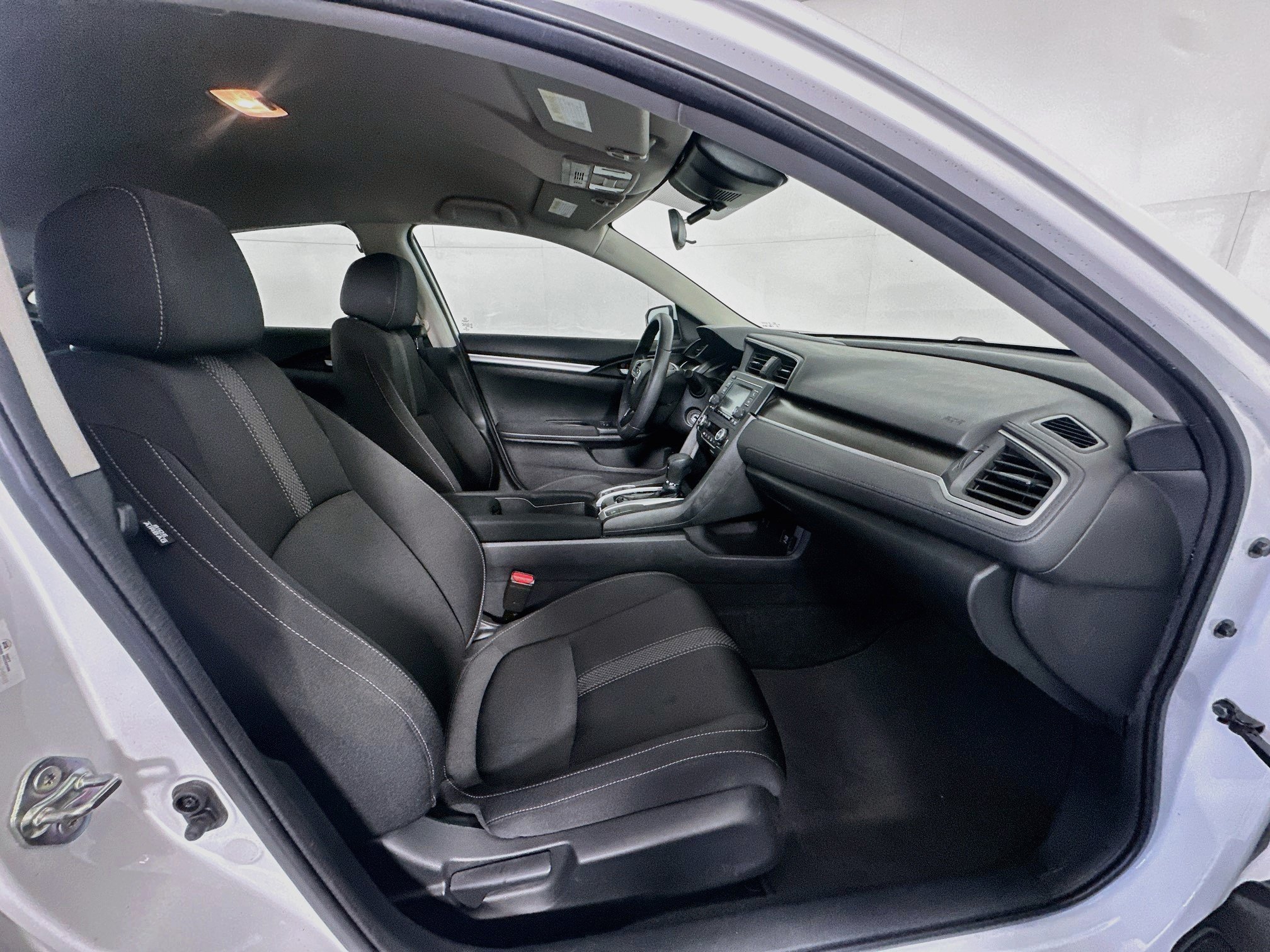 Used 2019 Honda Civic LX image 28