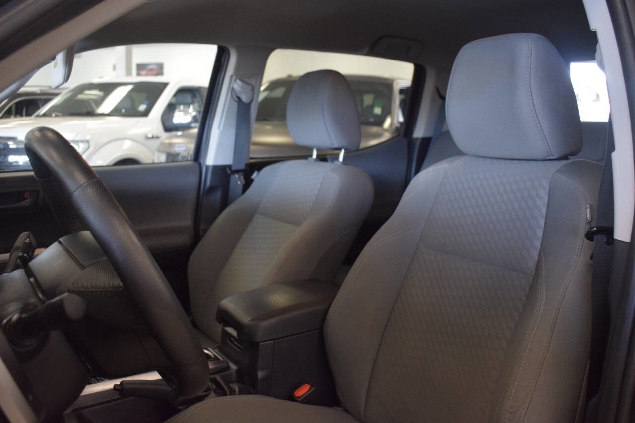 Used 2020 Toyota Tacoma SR5 image 53