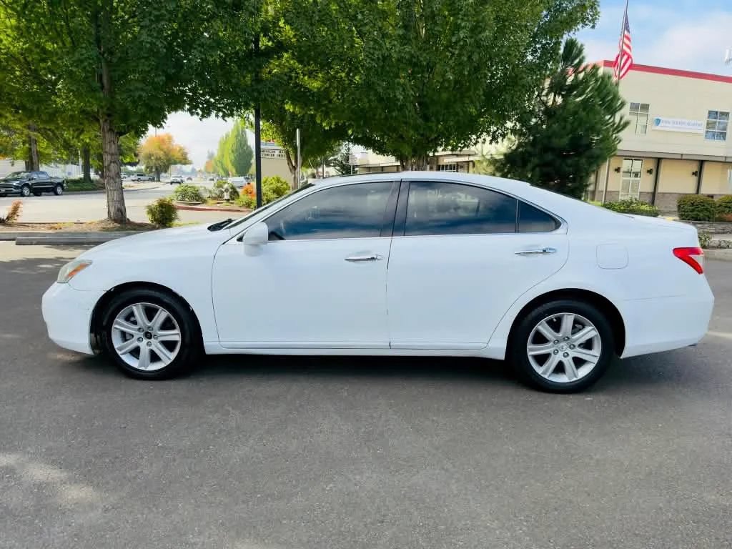 Used 2009 Lexus ES 350 FWD image 2