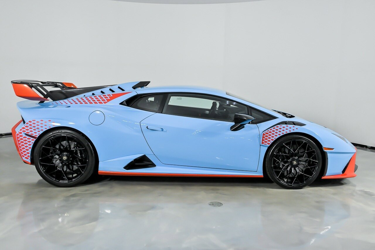 Used 2022 Lamborghini Huracan STO RWD image 15