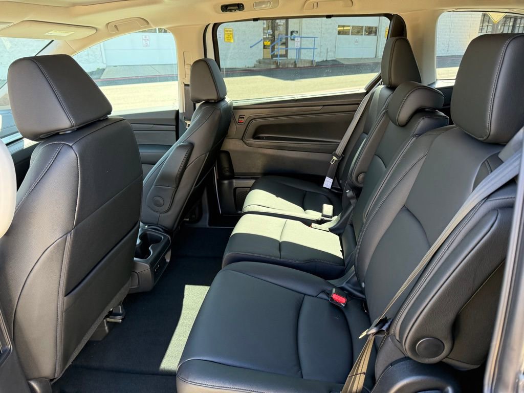 New 2026 Honda Odyssey EX-L image 14