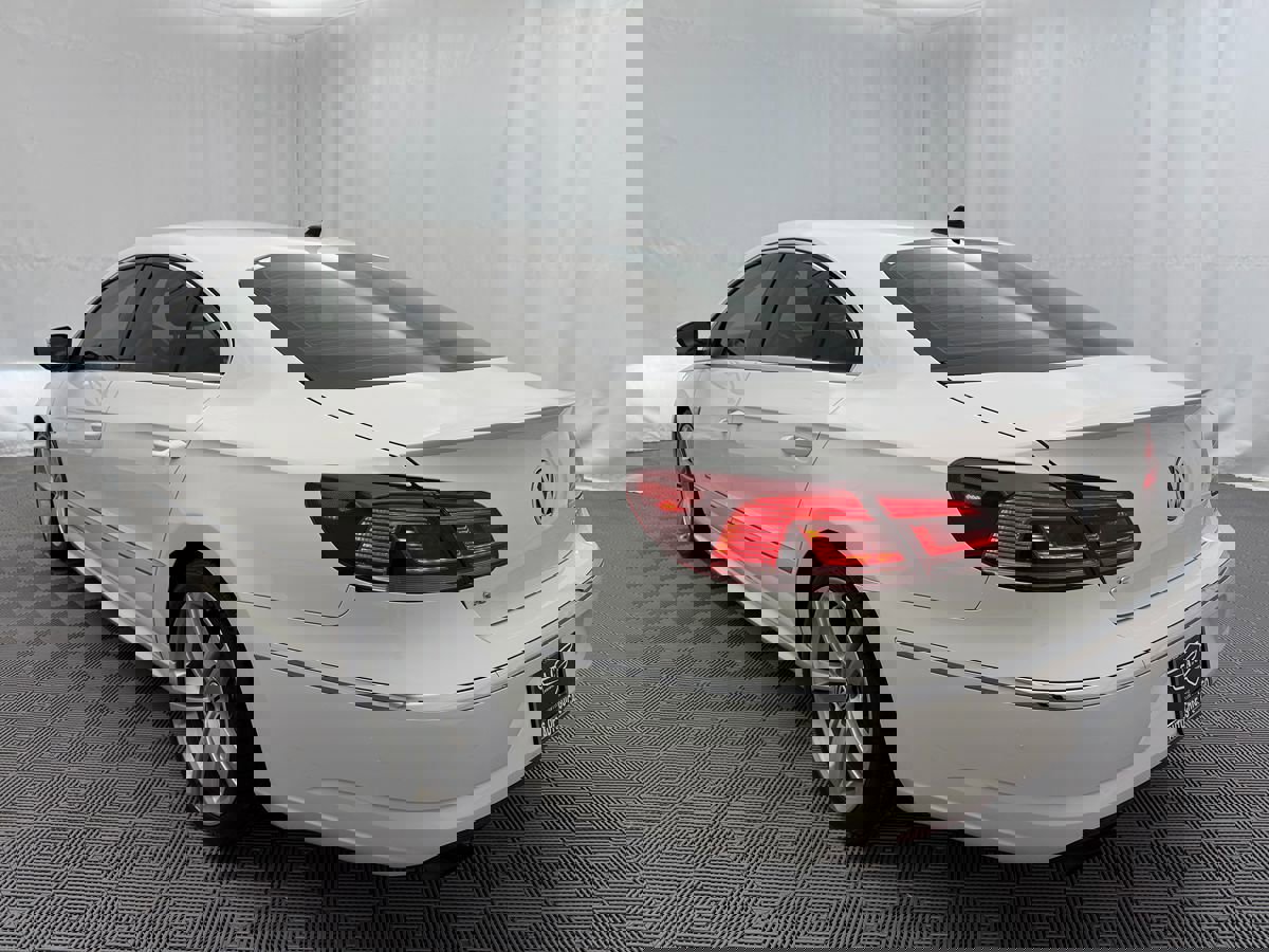 Used 2014 Volkswagen CC R-Line image 4