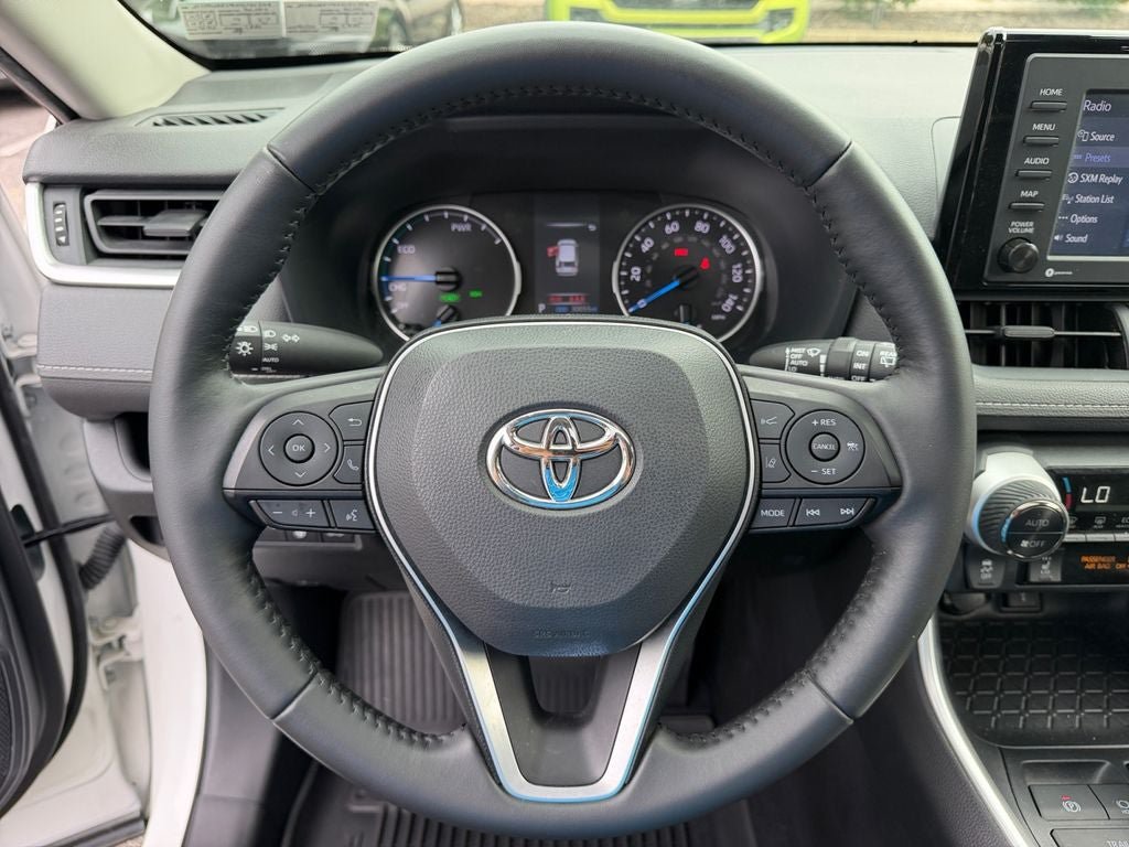 Used 2022 Toyota RAV4 XLE w/ Convenience Package AWD/4WD image 15
