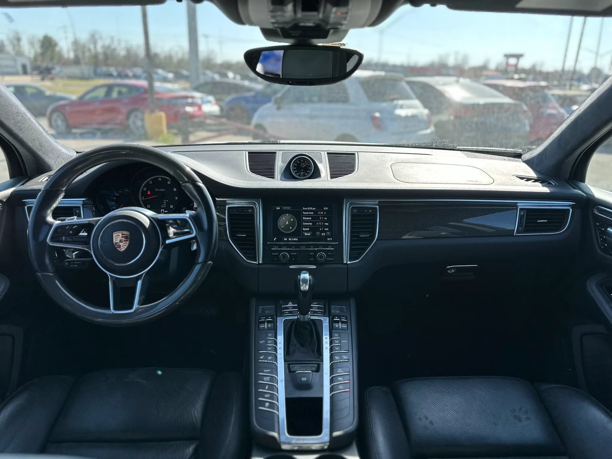 Used 2015 Porsche Macan Turbo AWD/4WD image 12