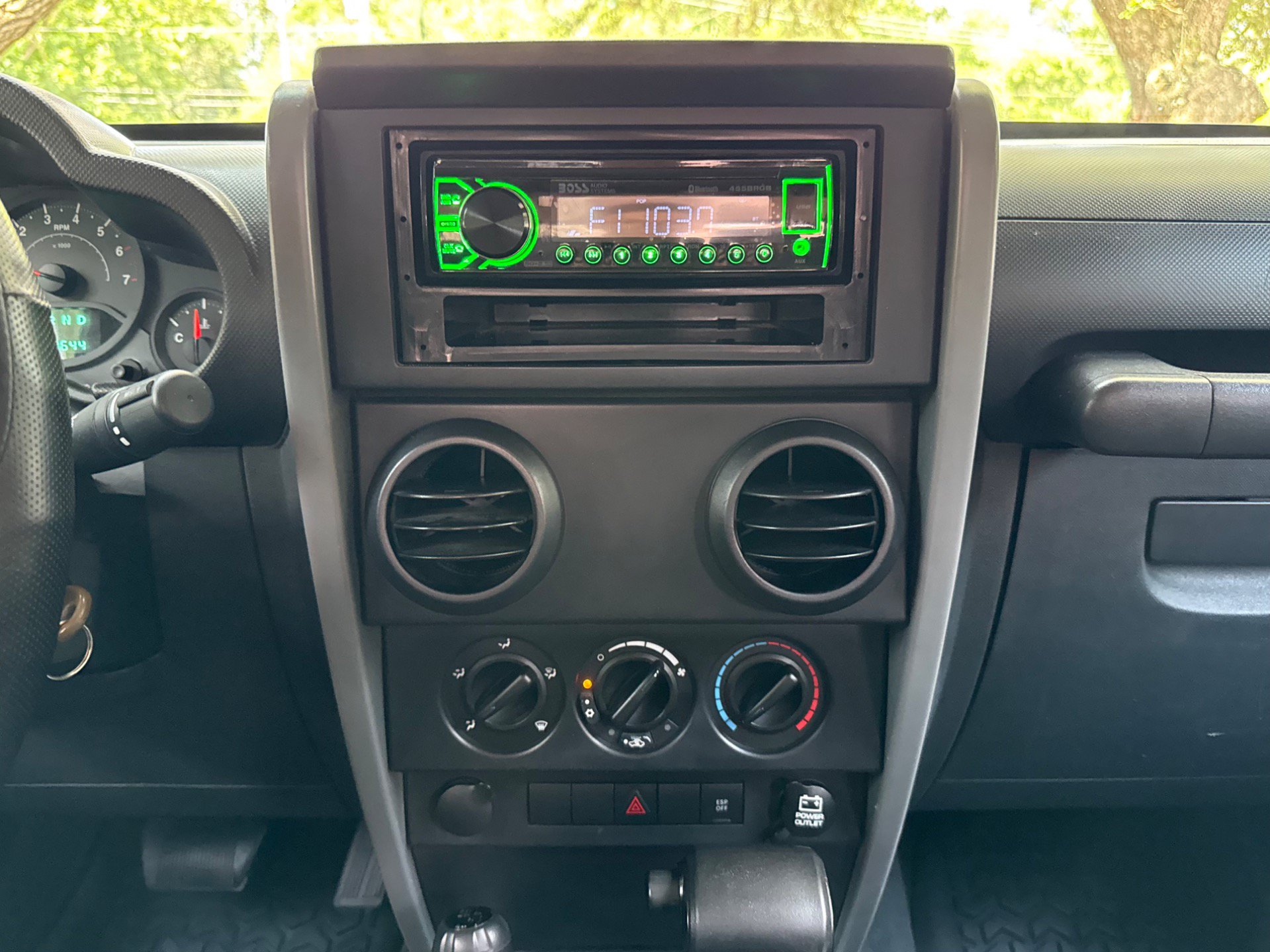 Used 2007 Jeep Wrangler X AWD/4WD image 28