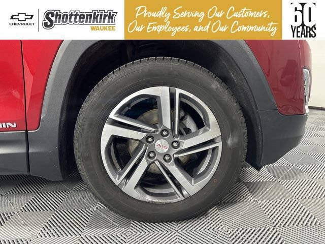 Used 2020 GMC Terrain SLT w/ Preferred Package image 9