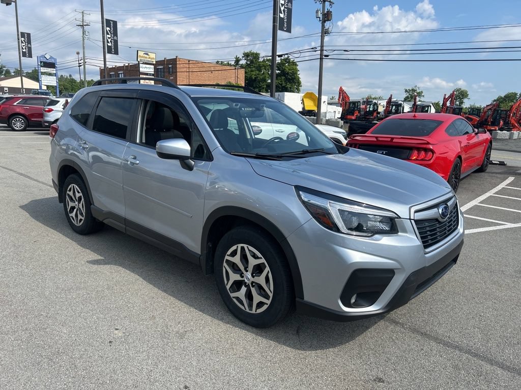 Used 2021 Subaru Forester Premium AWD/4WD image 1