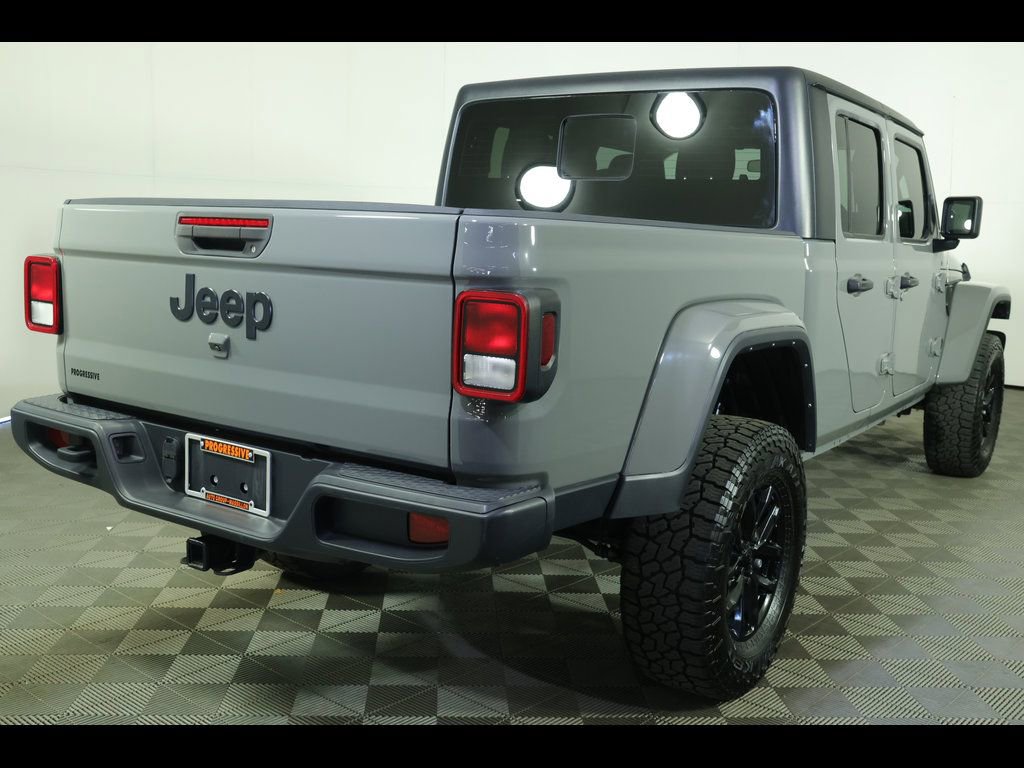 Used 2022 Jeep Gladiator Sport AWD/4WD image 11