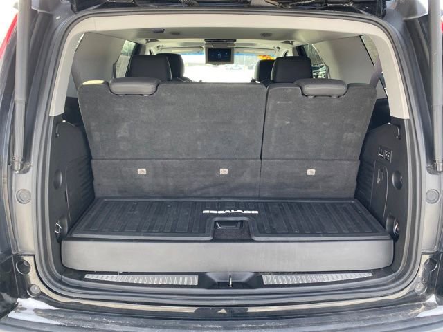 Certified 2017 Cadillac Escalade Luxury image 24